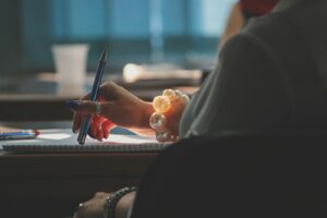 nama pt menggunakan bahasa inggris