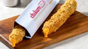 Chikuro: Jajanan Viral Indonesia yang Diserbu Turis Malaysia